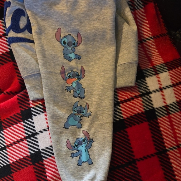 Stitch Women's Gray Sweater - Picture 4 of 4